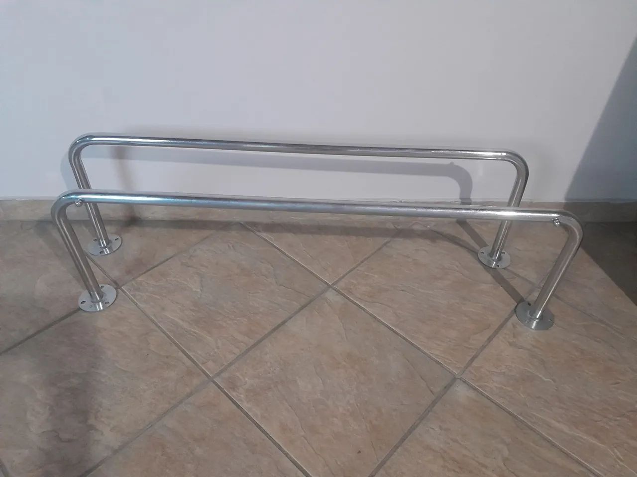 Muitos acessórios para loja de roupas  - Foto 4