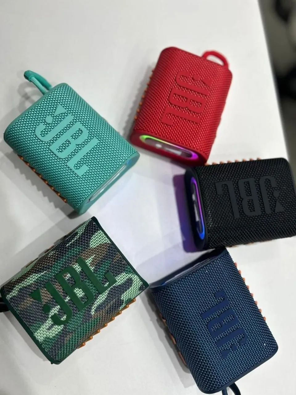 Caixa de Som JBL Go 4 com Luzes RGB - Nova! - Foto 4