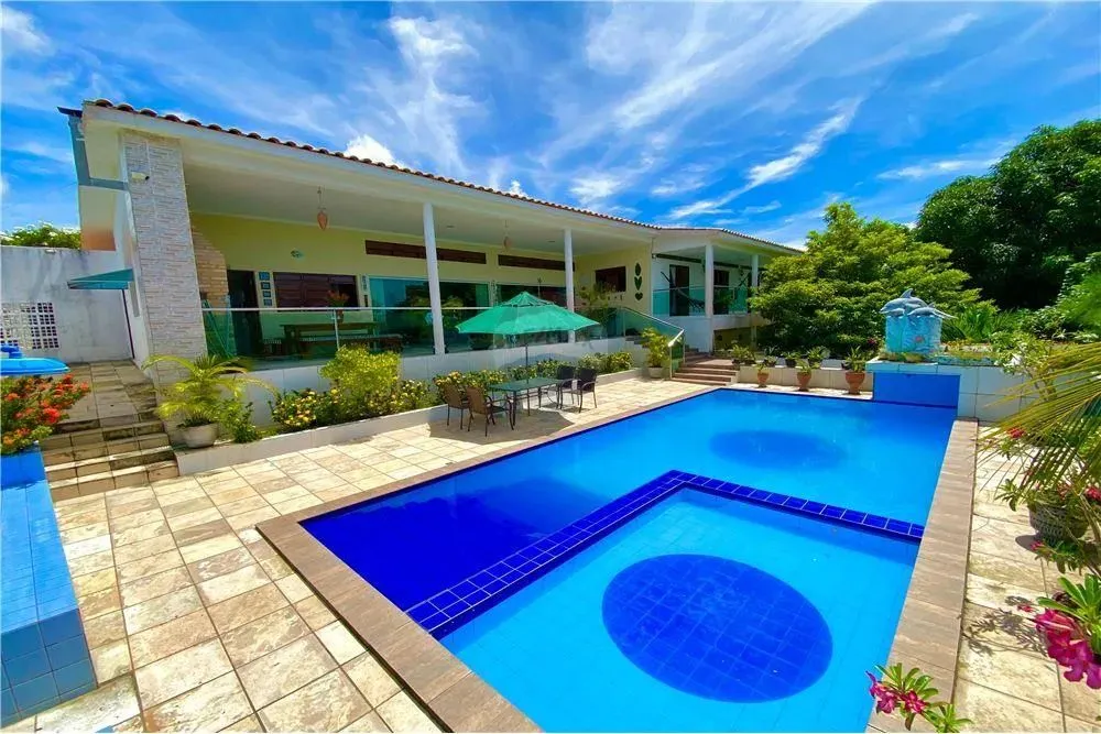 Magnífico Duplex com 4 Suítes em Terreno de 1.680m² Lazer Completo e Vista Deslumbrante e