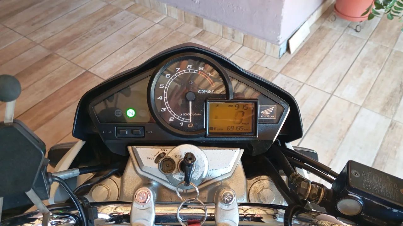 CB 300 2011 - Foto 5