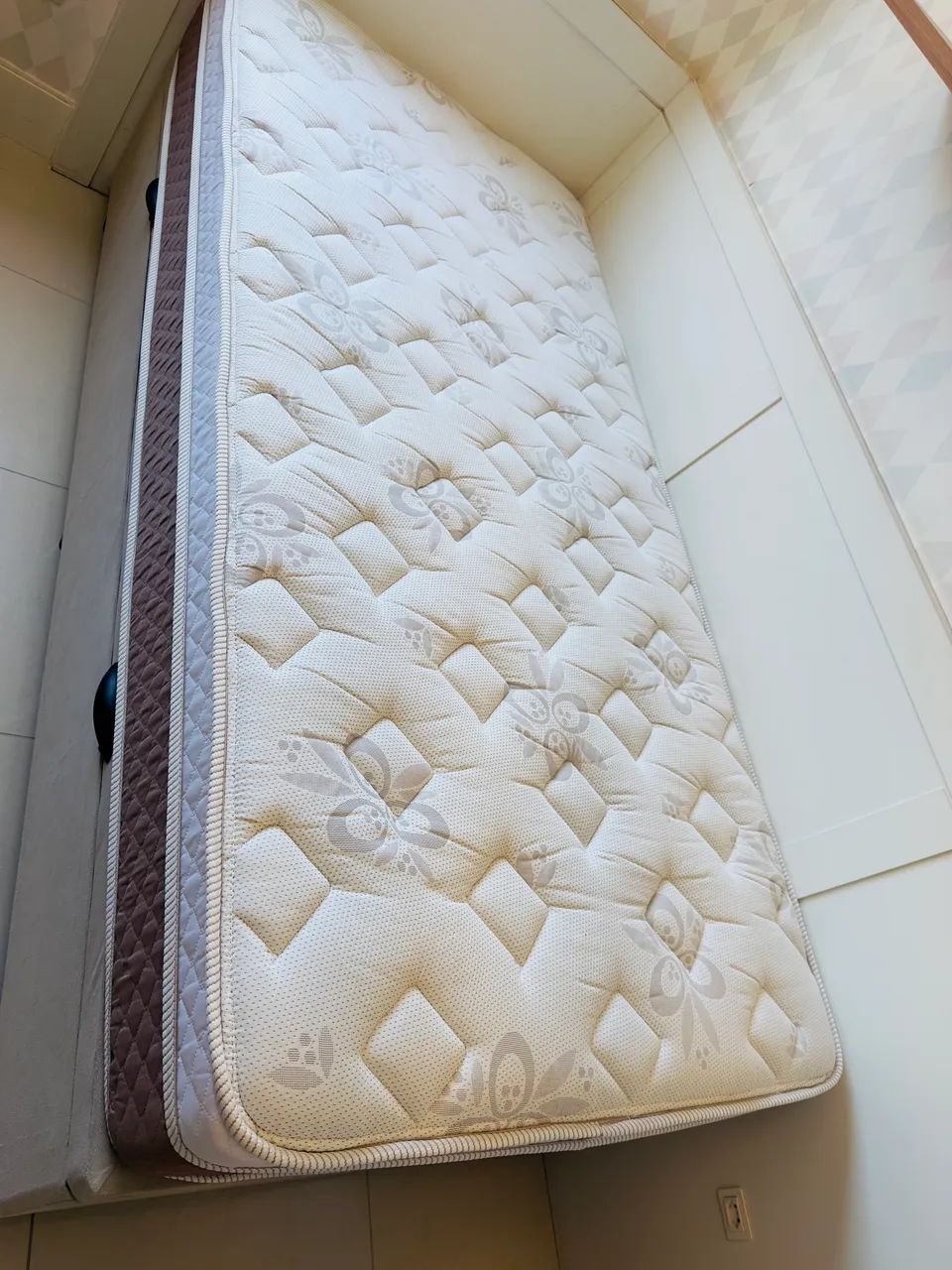 Cama solteirão + baú64291068566915120