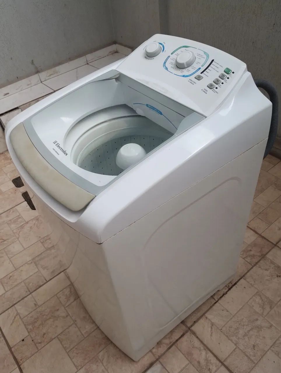Máquina de Lavar Roupa Electrolux 10kg - Foto 4