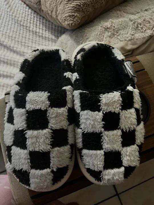 Pantufa xadrez preto e branco 36-38 - Foto 2