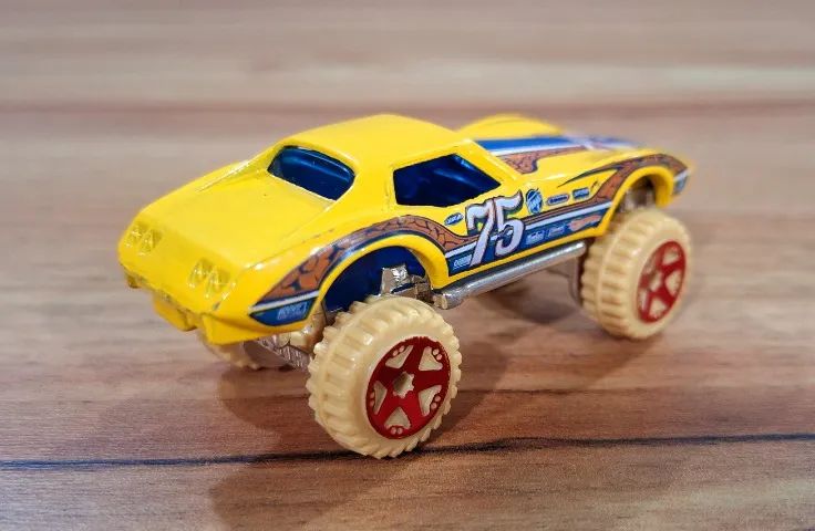 Hot Wheels '75 Corvette "Monster Vette" - Thrill Racers-Desert Series (Loose) - Foto 4