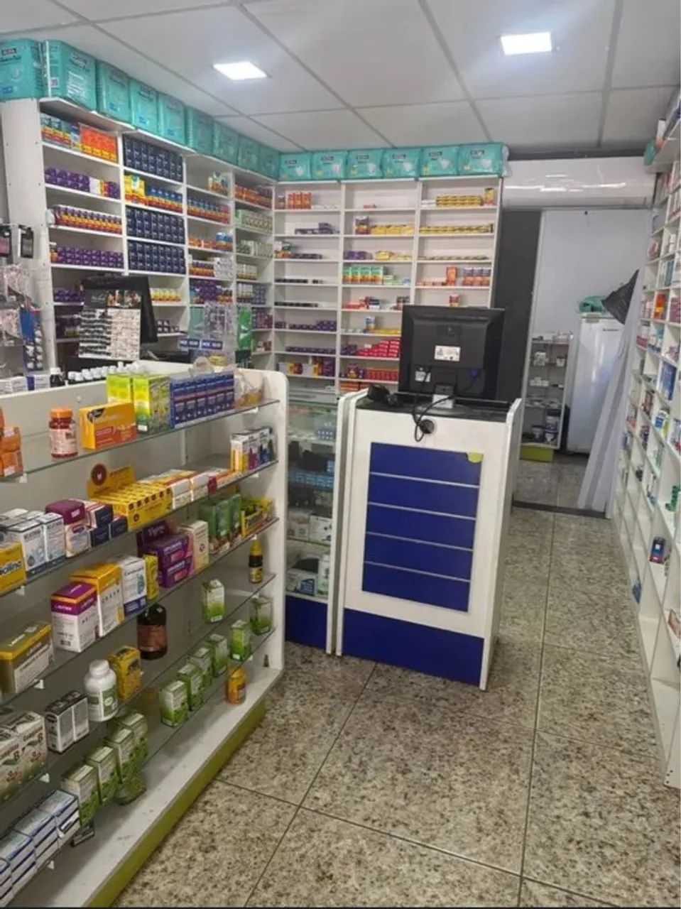 Vendo Farmácia completa. - Foto 2