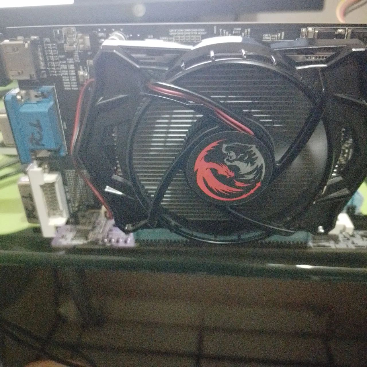 Plc. de Vídeo Hd6570 4gb - Foto 4
