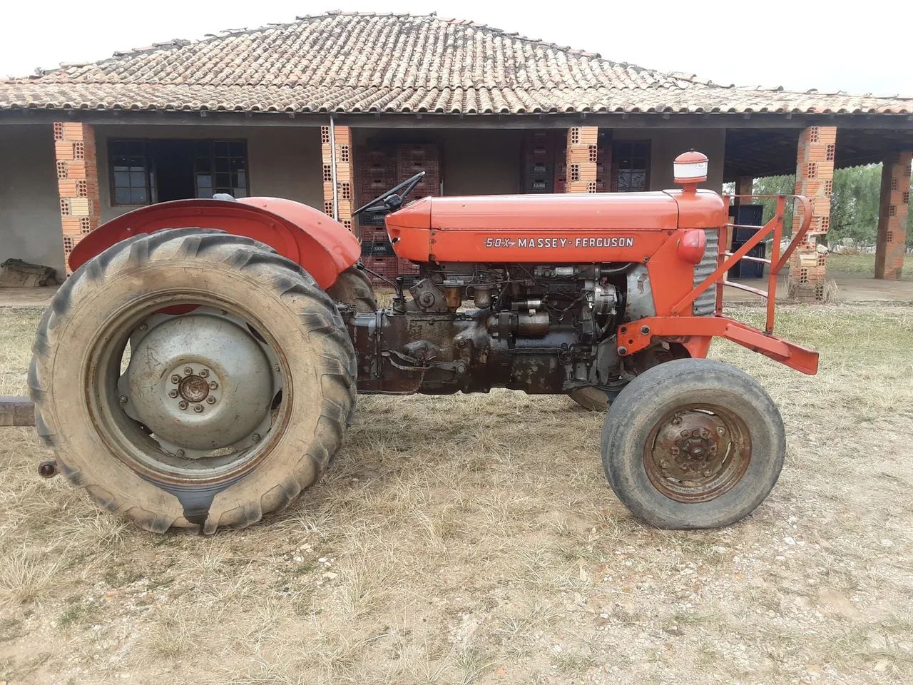 Trator Massey Ferguson 50X