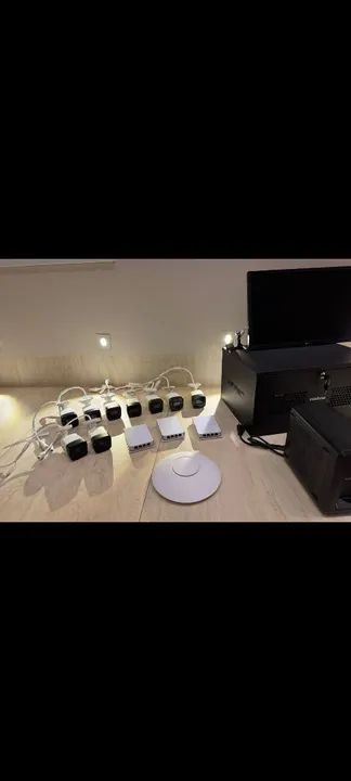 Kit Completo Rede - 24 Portas, 16 Câmeras, NVR e Monitor - Foto 2