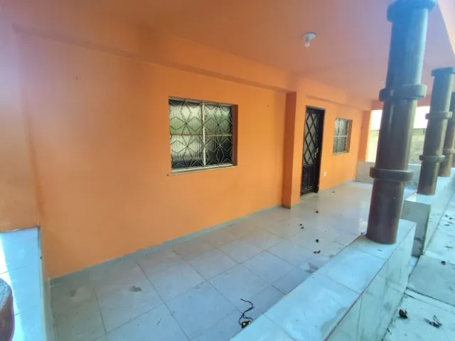 Alugo casa no Arsenal - 2 quartos