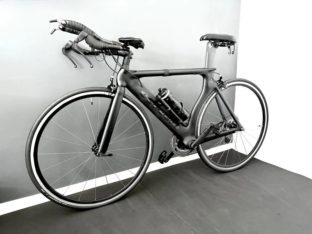 Bicicleta Cervelo P3 TT Carbono - Tamanho 51 - Foto 3