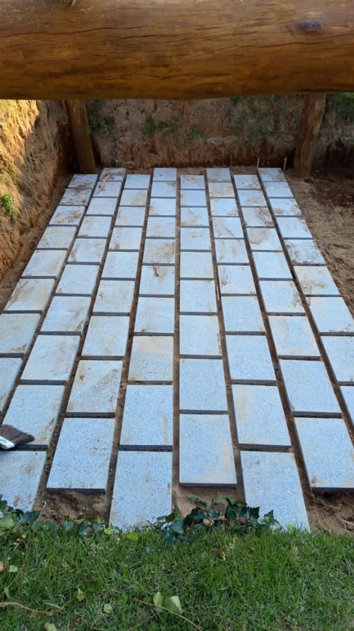 Meio fio e peças medidas diversas para calçamentos de estradas rurais, jardins e siítios - Foto 2