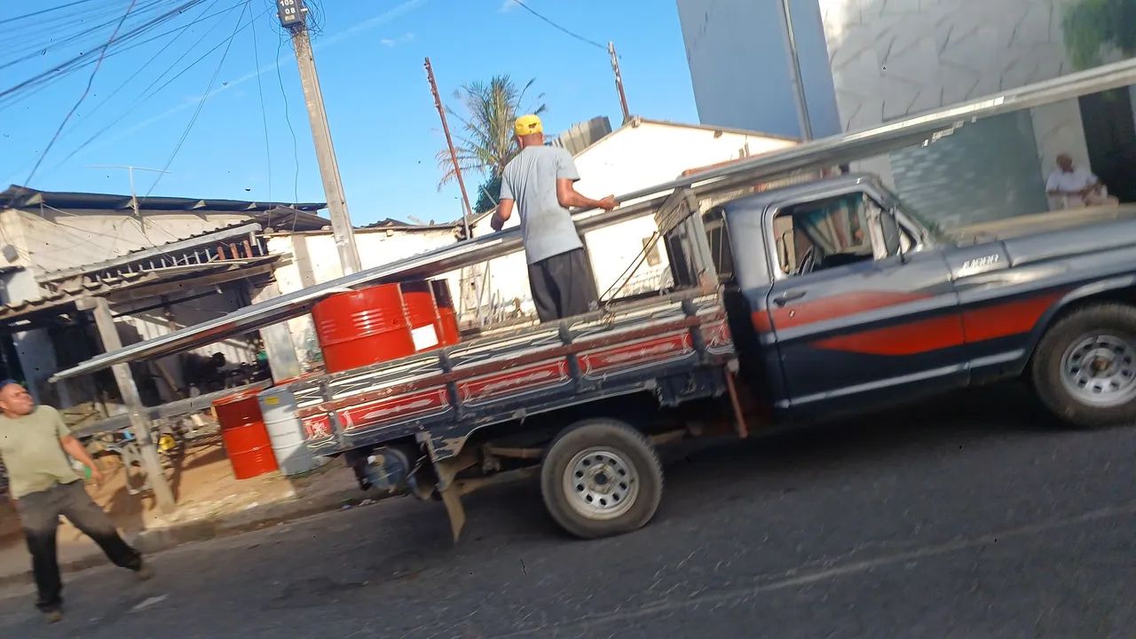 Fretes e carretos 