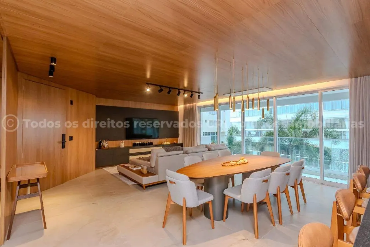 Apartamento a venda no Edifício Le Blanc com 03 Suítes na Praia Brava em Itajaí.