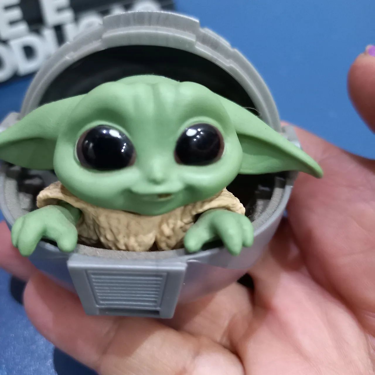 Boneco Baby Yoda - The Mandalorian - Foto 2