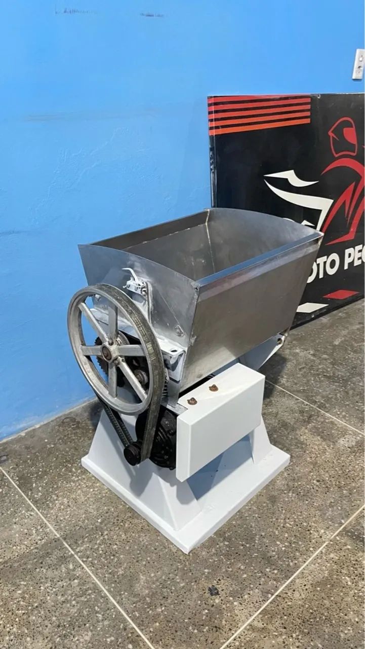 Masseira/Amassadeira Semi-Prática  - Foto 6