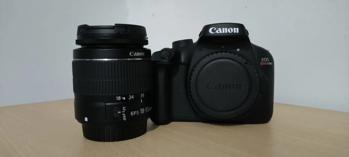 Canon EOS Rebel T100 + Lente 18-55mm