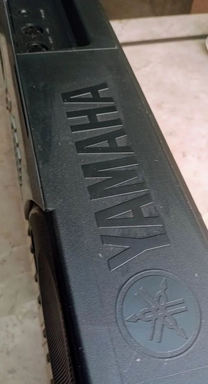 Piano Teclado Yamaha PSR-175 Midi  - Foto 3