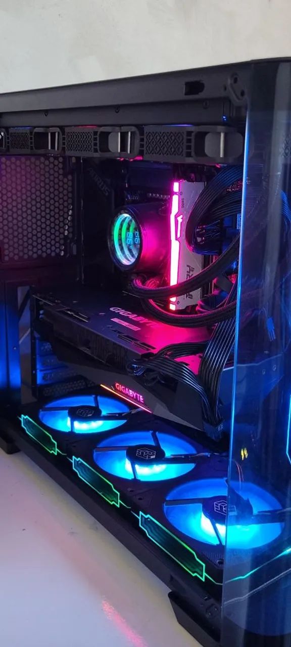 Placa de Vídeo Gigabyte GeForce RTX 3080 ti