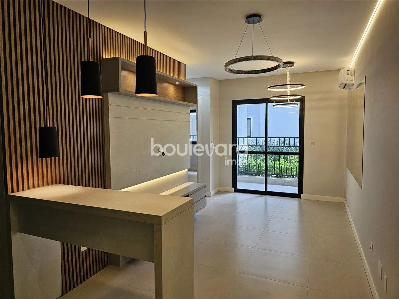 Apartamento de 2 Dormitórios | Vargem do Bom Jesus - Foto 2