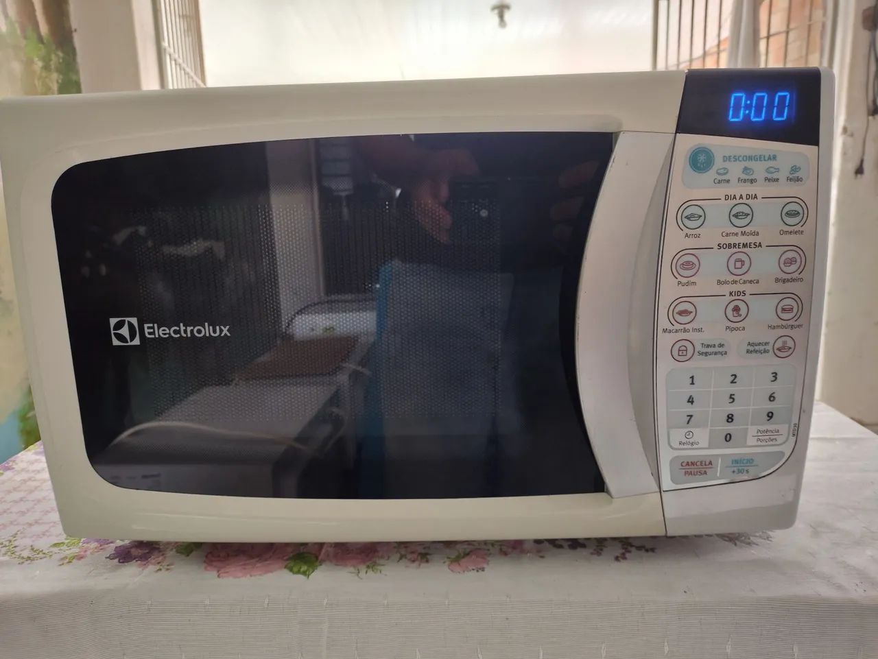 Microondas Electrolux,20 lts, entrego e garantia 