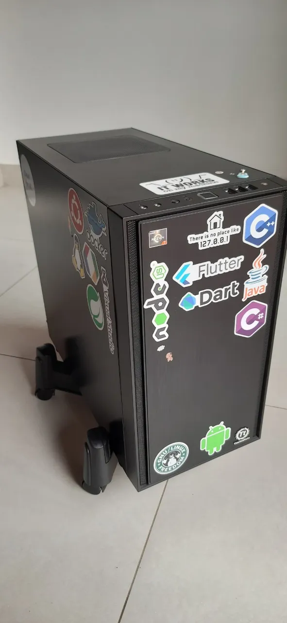 PC Desktop AMD Ryzen 7