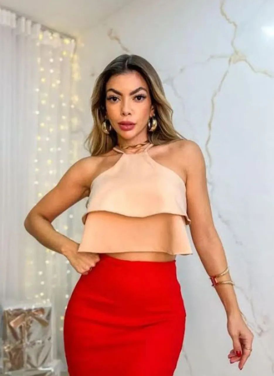  Blusa feminina Cropped com babado  - Foto 2