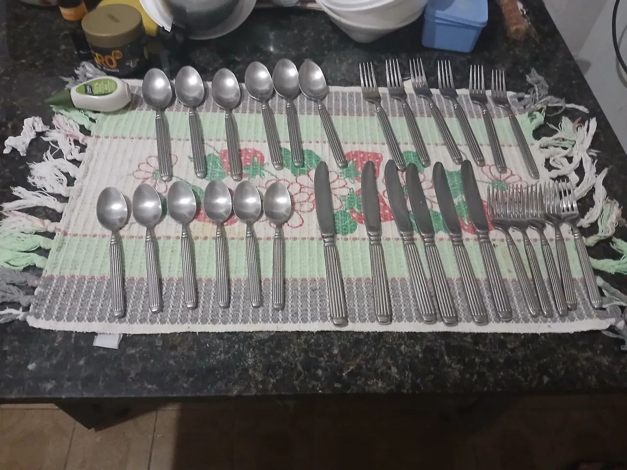 Jogo de talheres com 30 peças, sem caixa mas novo - Foto 2