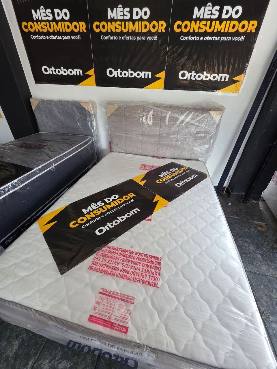 Colchão D65 Casal + Base Casal R$ 1.549,00 