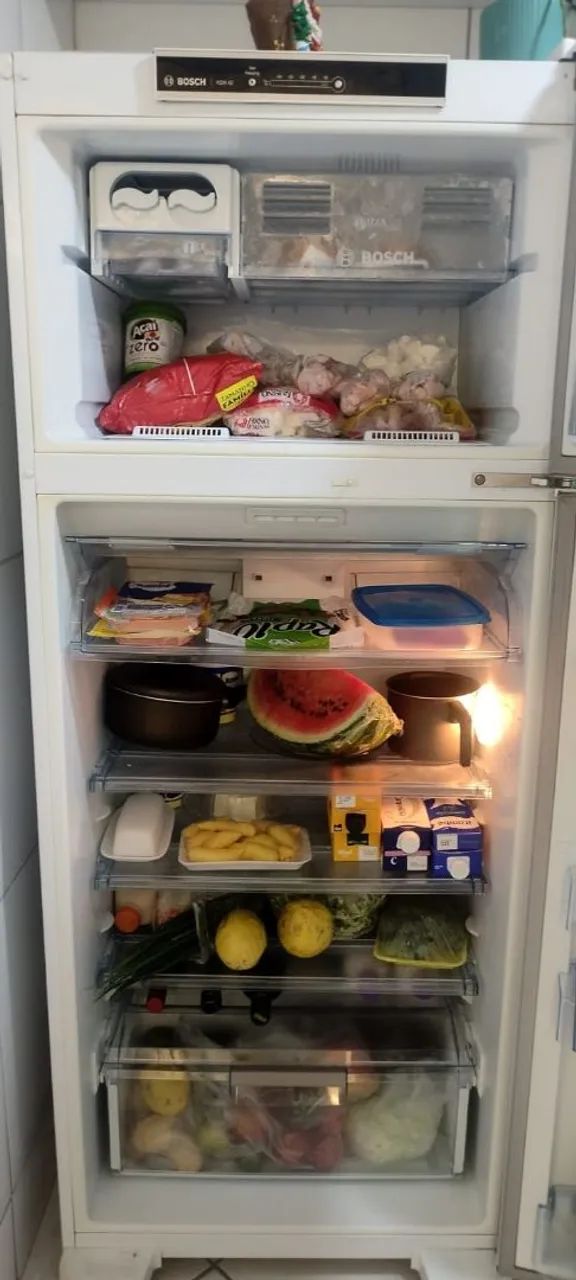 Vendo geladeira Bosch  - Foto 2