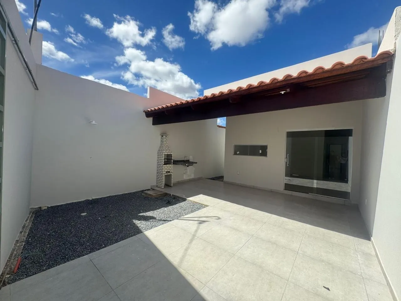 Casa nova,se encontra em irece-bahia