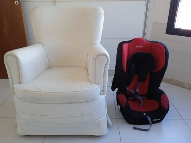 Poltrona de Amamentação mais Cadeirinha de Bebê