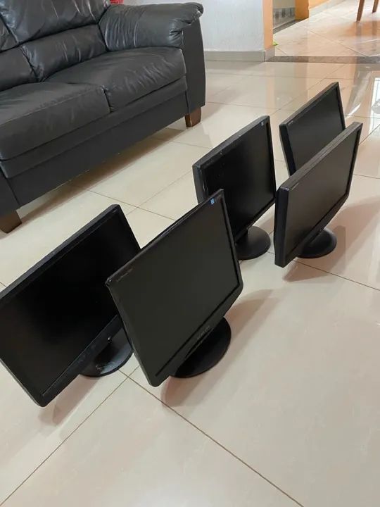 Monitores Samsung, Emachines e outros modelos e formatos  - Foto 4