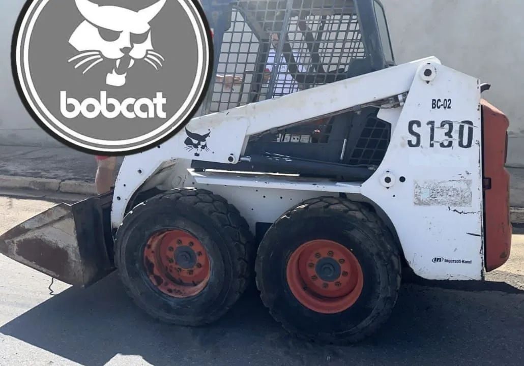 Mini Carregadeira Bobcat S130  - Foto 5
