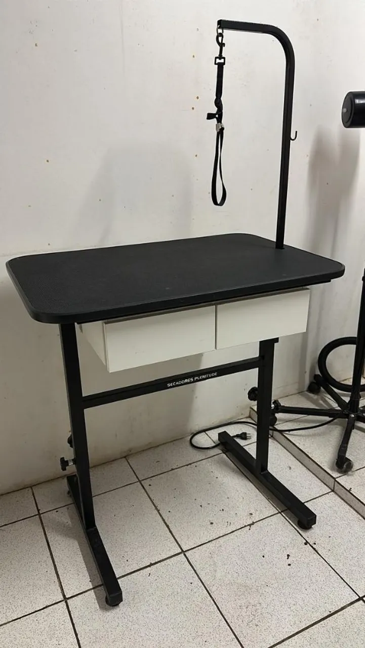 Mesa de tosa para Pet Shop