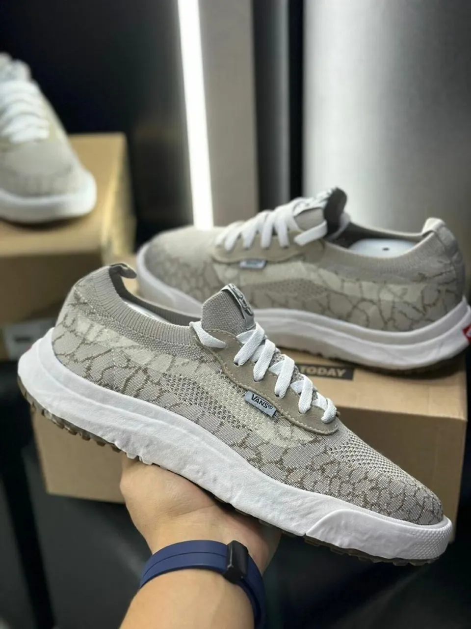 Tênis Vans Bege com Detalhes