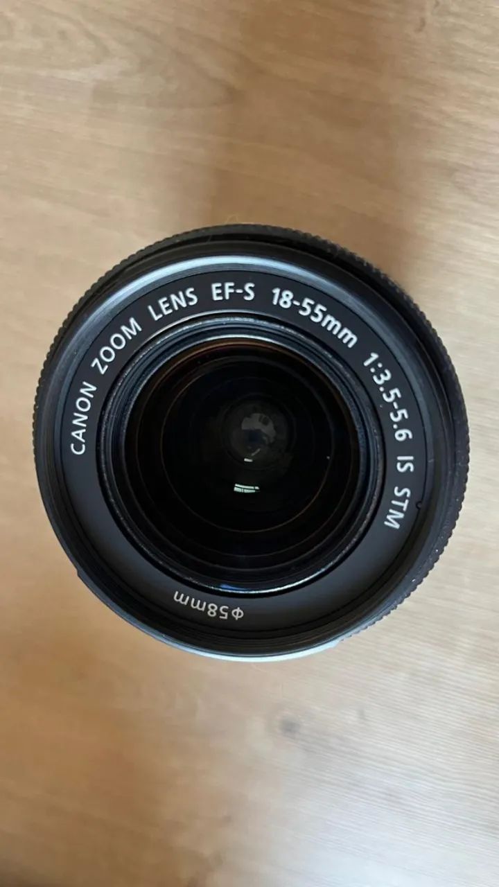 Lente Canon EF-S 18-55mm f/3.5-5.6 IS STM - Foto 2