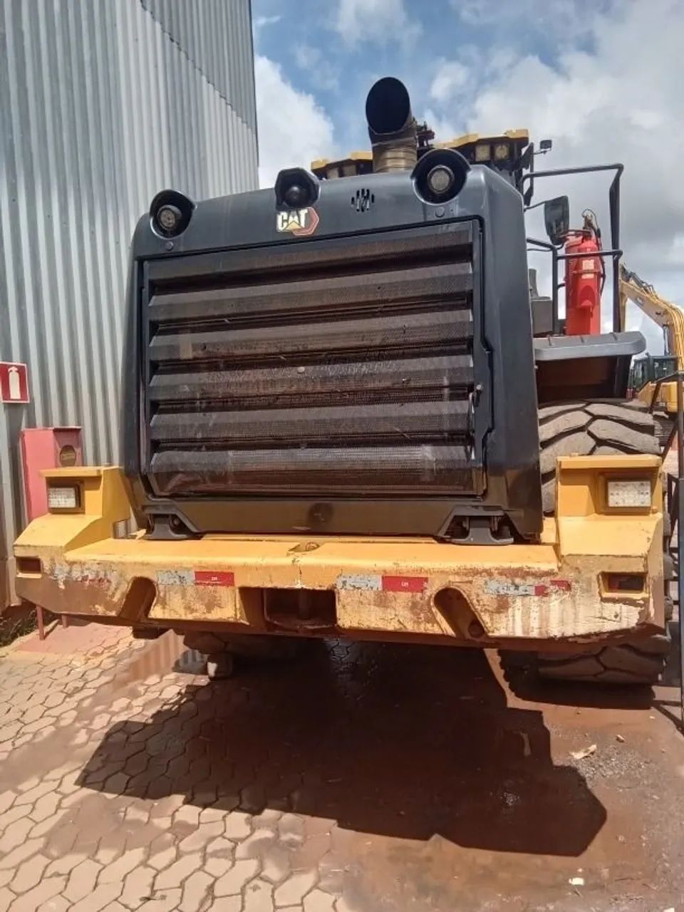 Pá Carregadeira Caterpillar 966L - Foto 3