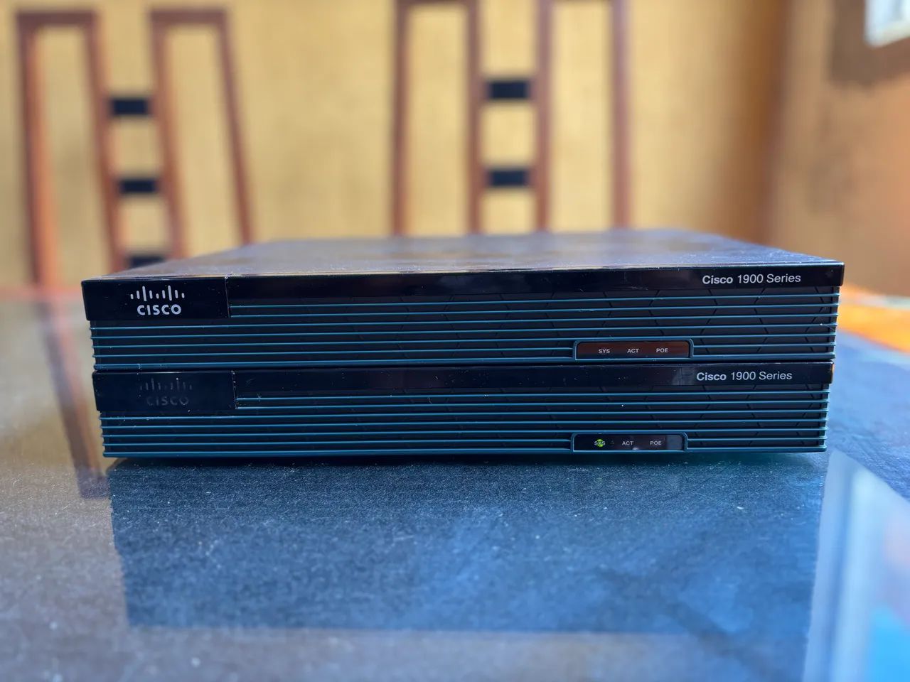 Cisco 1900 Series Router64341172824194123