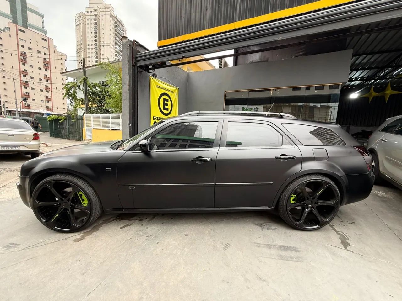 Chrysler 300 C Touring 5.7 V8 16V 340cv Aut. 2008 - Foto 6