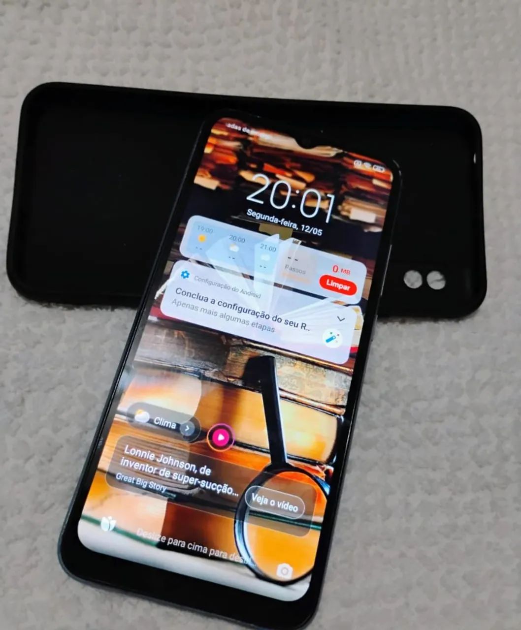 Redmi 9A 32GB R$ 300.00 divido no cartão em 3 parcelas