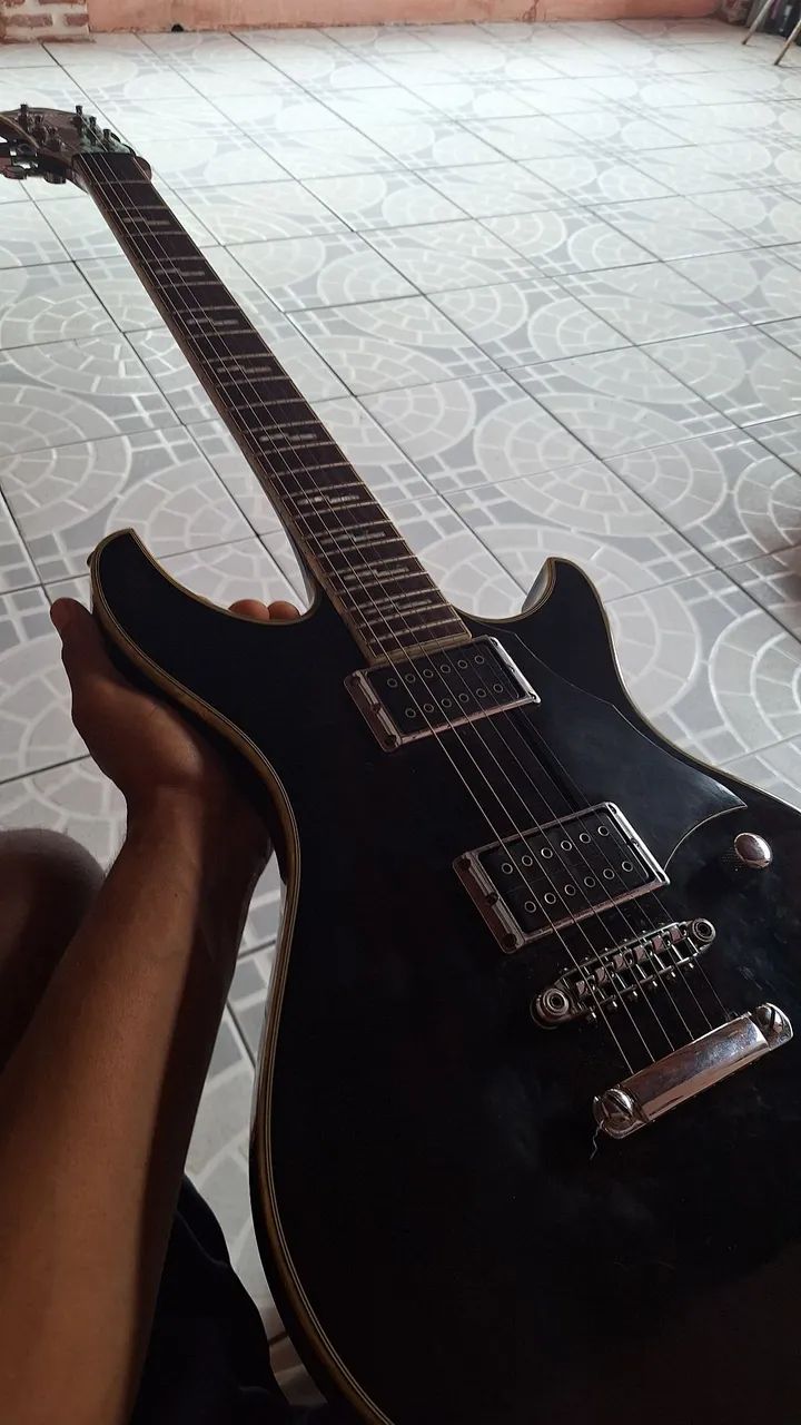 ibanez darkstone DN500 セットネック　ダブルカッタウェイ ibanez darkstone DN500 セットネック ダブルカッタウェイ ibanez