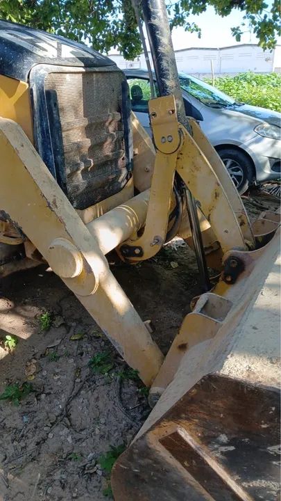 VENDO RETROESCAVADEIRA CATERPILLAR 416-E 2012 - Foto 2