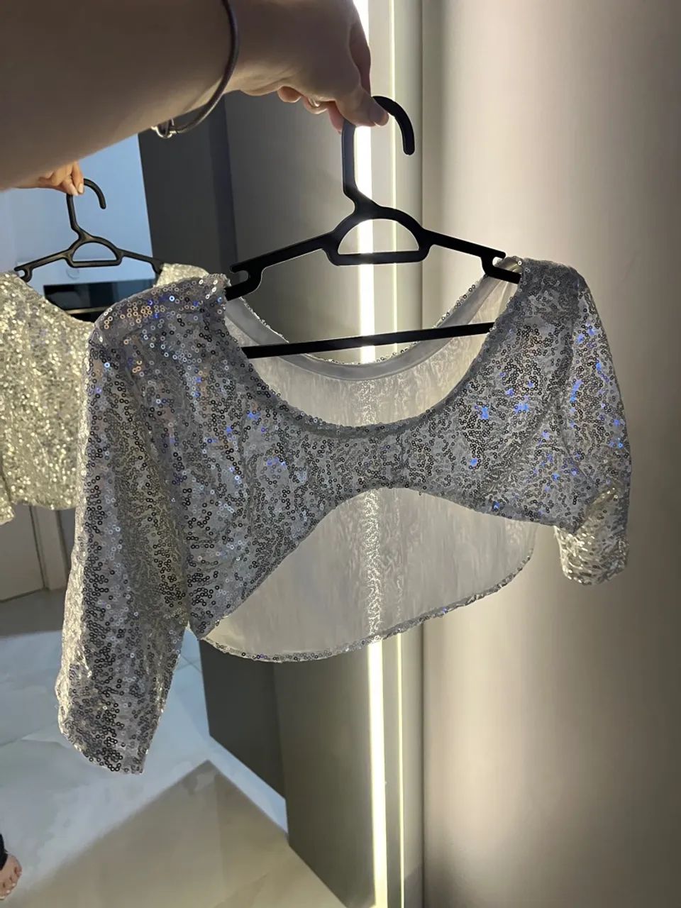 Bolero de Sequins Prateado - Foto 2