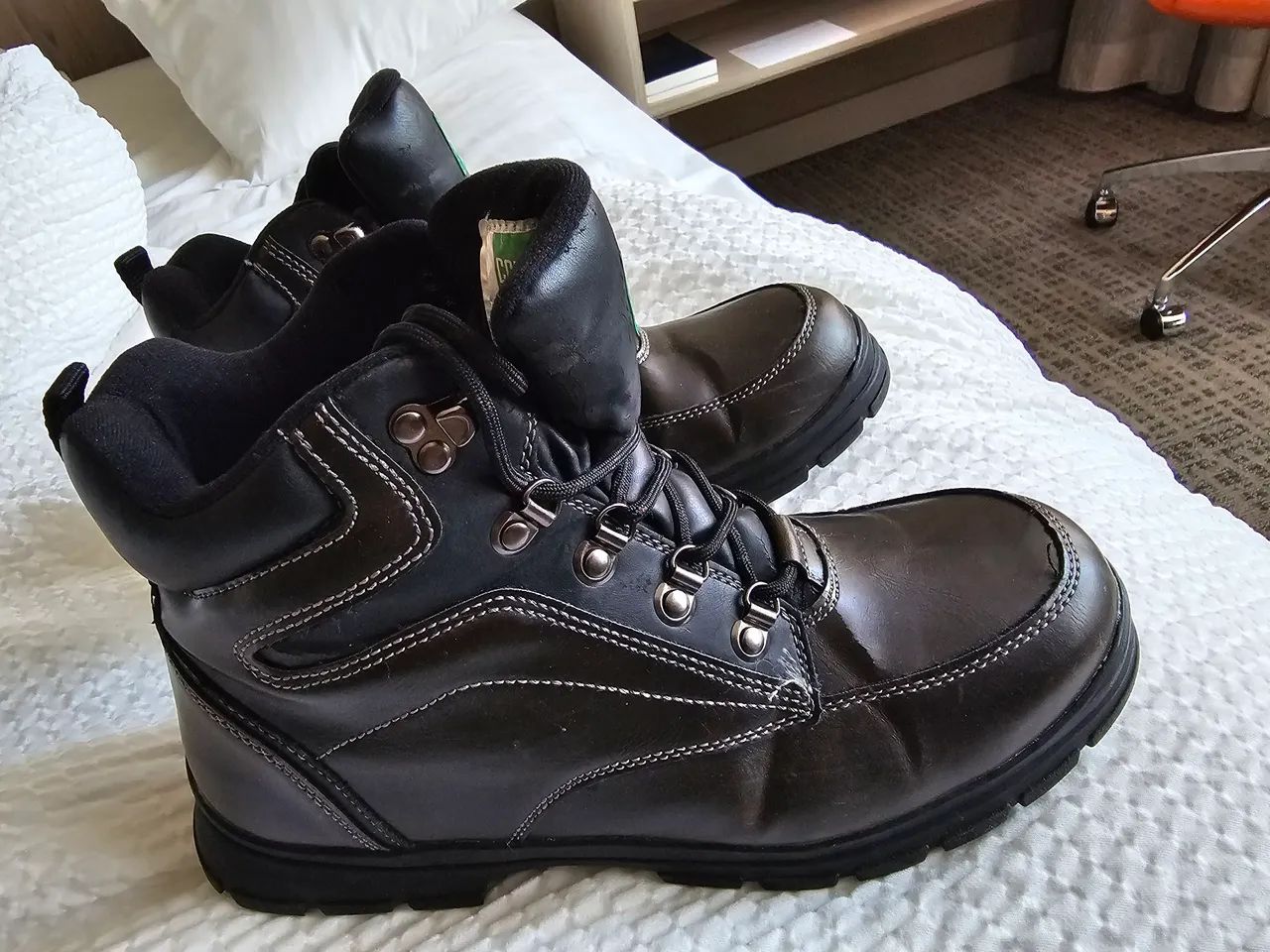 Botas Cougar Originais - Conforto e Estilo - Foto 2
