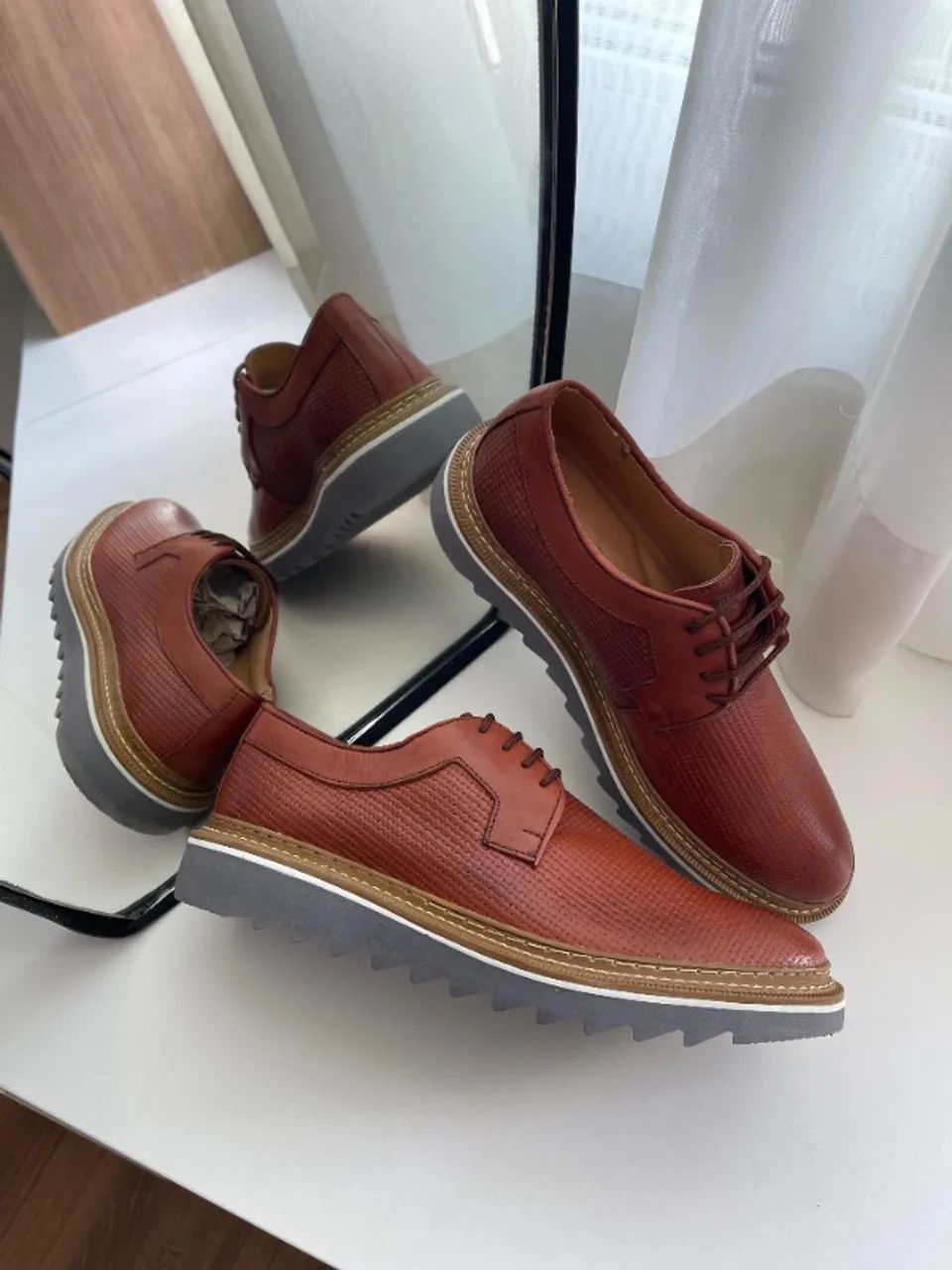 Sapato Hugo Boss COURO LEGÍTIMO Masculino - Foto 2