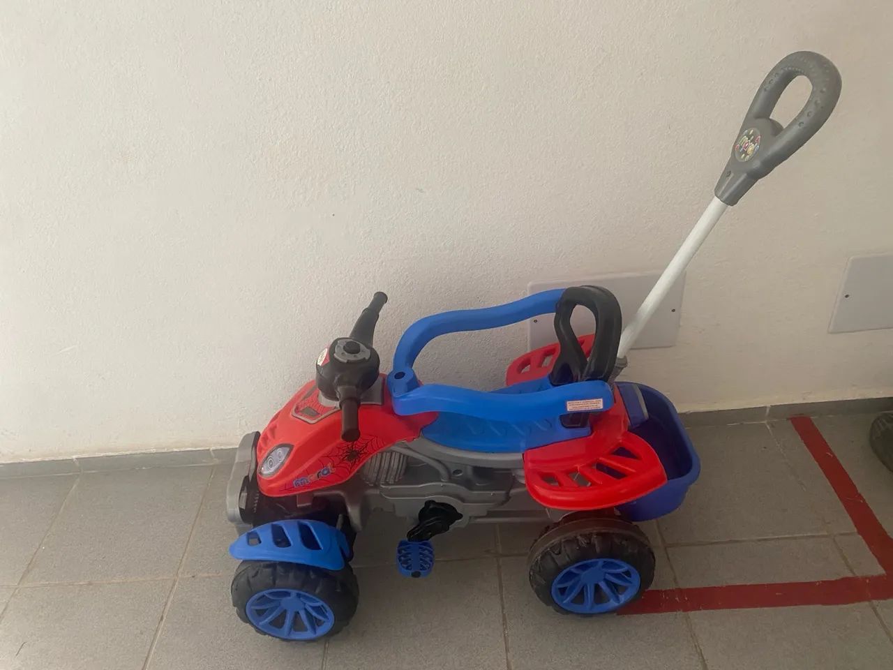 Carrinho de passeio infantil - Spiderman