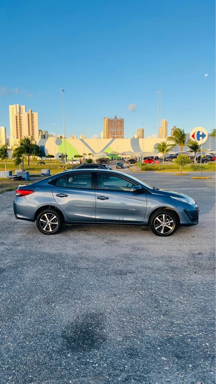 Toyota Yaris XS Sedan 2022  Automático Emplacado 2025 - Foto 5