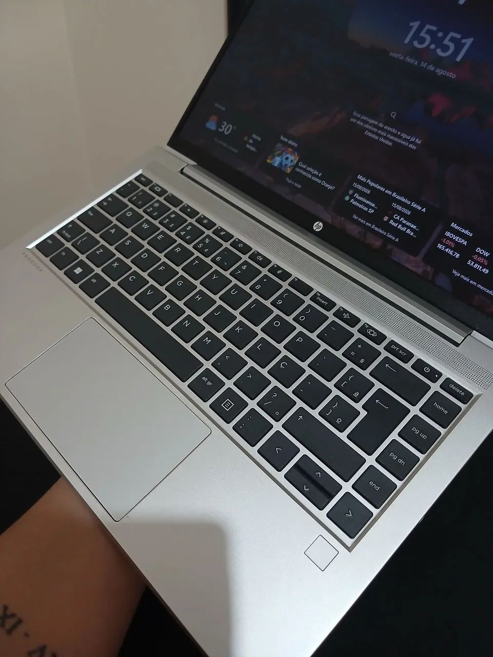 Vendo/troco Notebook hp ryzen 5000 - Foto 5
