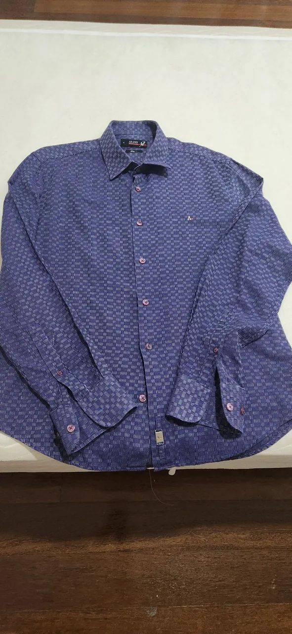 Camisa tamanho médio  - Foto 3