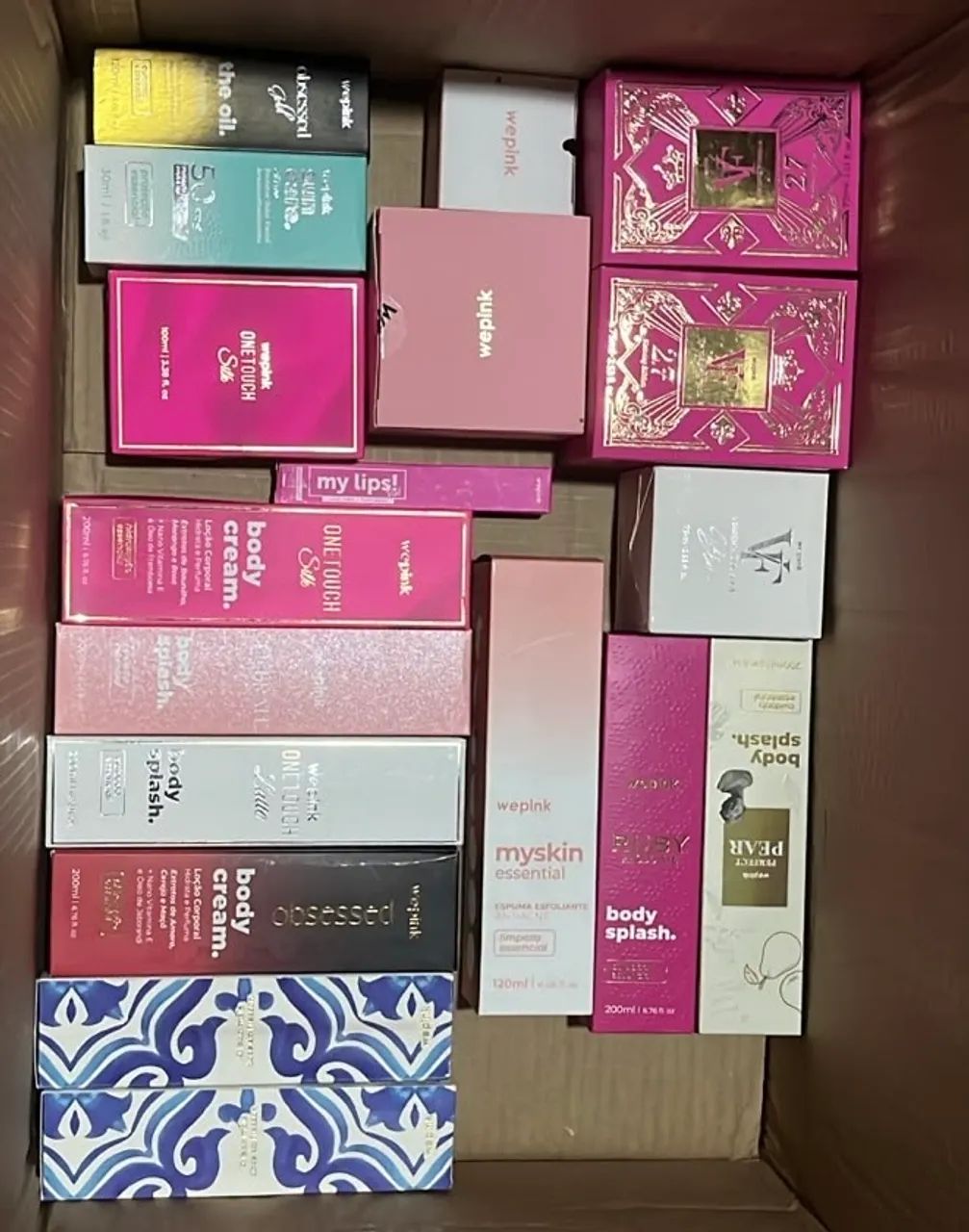 Perfume wepink Vf 27 Vf bloom one toutch Silker 